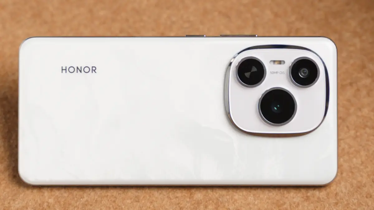 Honor Power2 smartphone rumored to feature a massive 10000mAh battery, showcasing Honor’s focus on long battery life and advanced power technology.