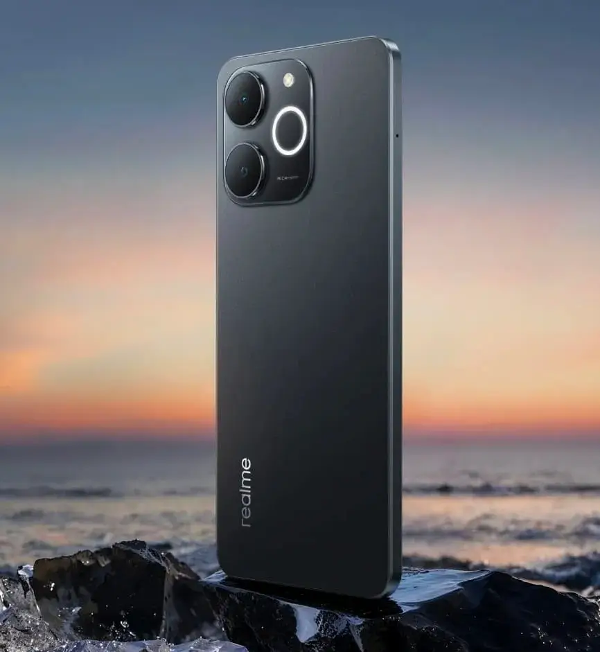 Realme P4 Lite showing back